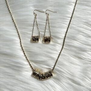 Hawaiian Floral Barrel Gold Plated Rope Chain Necklace Paper Clip Earrings Set